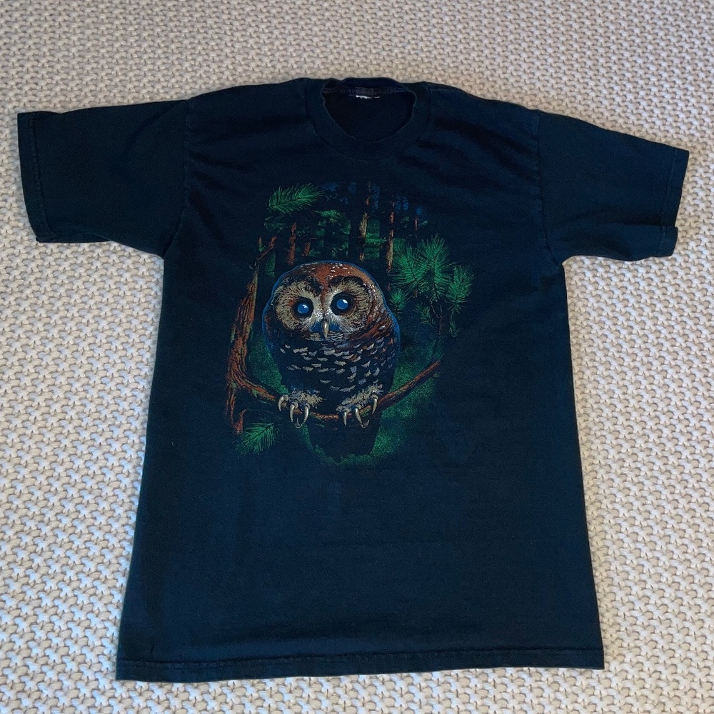 Graphic T-Shirt – Owl in Pine Tree – Faded Black – Men’s Small (No Tag) - Picture 5 of 9
